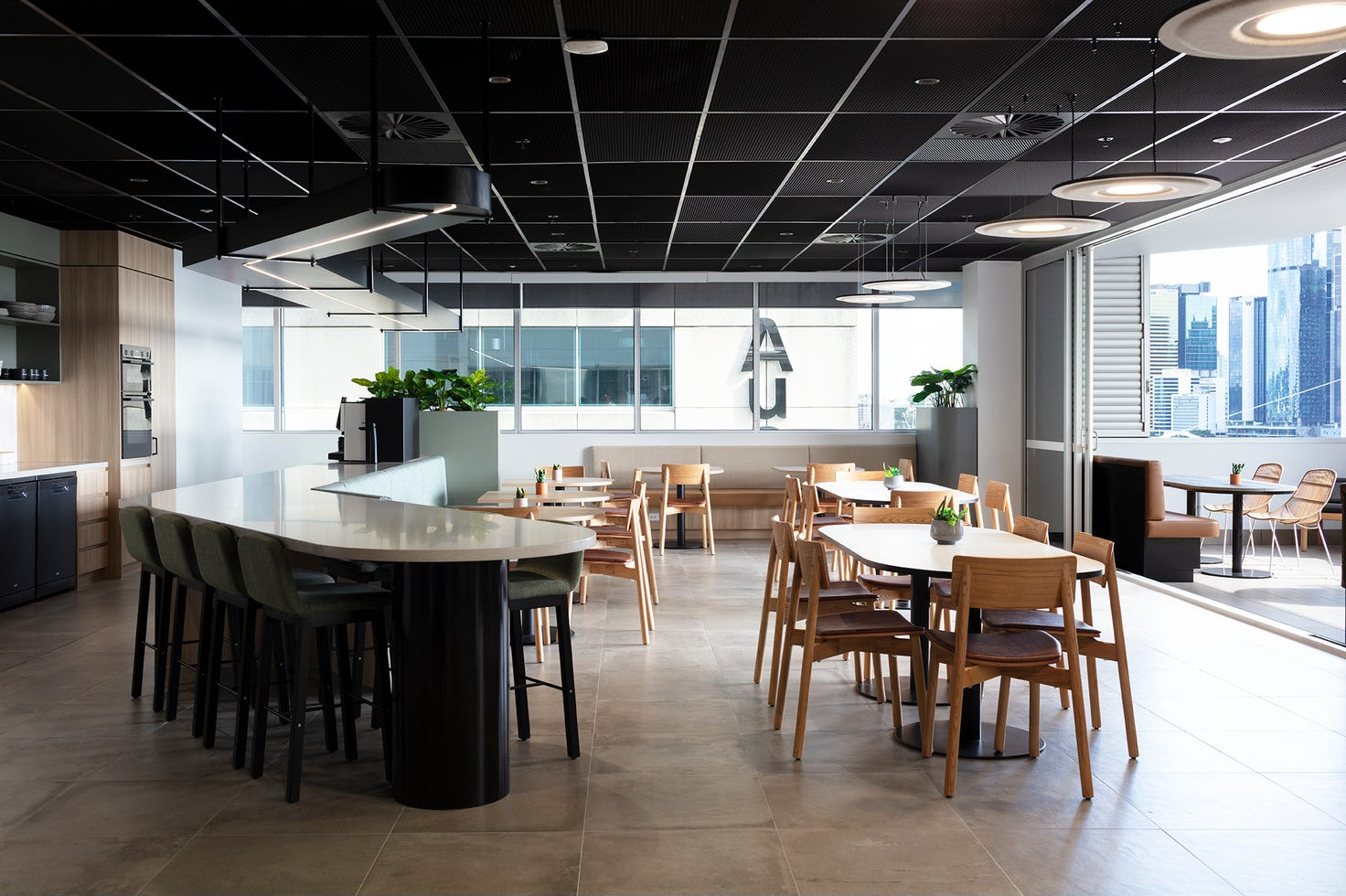 Fitted Whole Floors, Stunning Brisbane River Views