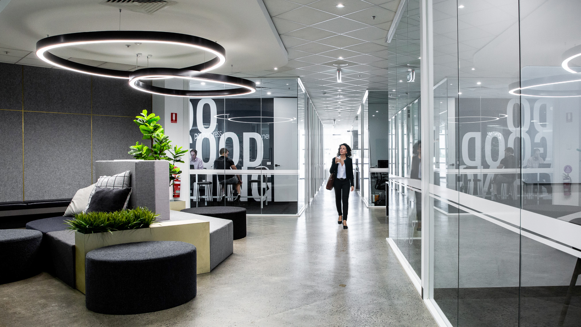 1341 Dandenong Road,  Chadstone VIC 3148